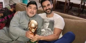 Escándalo en Argentina: médico de Maradona falsificó su firma