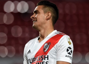 Toma fuerza el futuro de Rafael Santos Borré en Alemania