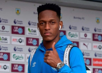 Yerry Mina se conocerá con Rafa Benítez este lunes, ¿será del gusto del DT del Everton?