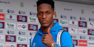 Yerry Mina se conocerá con Rafa Benítez este lunes, ¿será del gusto del DT del Everton?