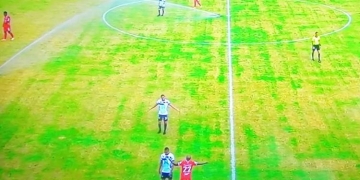 La cancha en la que jugó América de Cali fue motivo de críticas