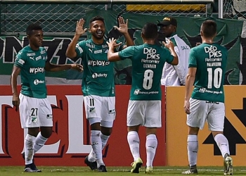 Salió de Deportivo Cali... ¡y ya lo echó el equipo que lo fichó!