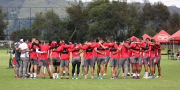 Santa Fe transfirió a un defensor central al fútbol argentino