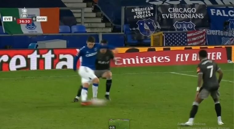 La rabona de James Rodríguez en el Everton vs. Sheffield por FA Cup