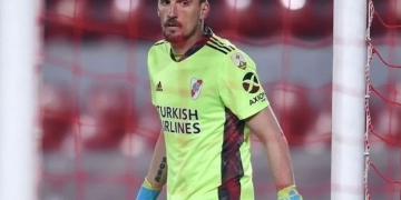 El gol por el que critican a Franco Armani y el apoyo de su esposa