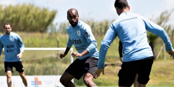Juega en la Selección de Uruguay y sería refuerzo de Independiente Medellín