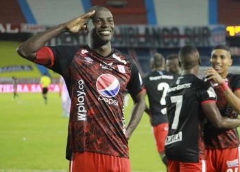 ¿Adrián Ramos podrá jugar frente a Junior de Barranquilla