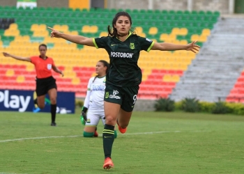 La delantera de Nacional que fue transferida al fútbol de España