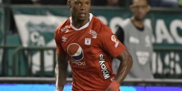 ¡Por fin! Edwin Velasco fue presentado como nuevo jugador del Junior