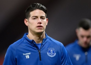 ¿James Rodríguez está aburrido en el Everton?