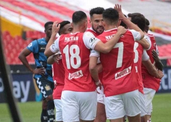 Formación titular de Santa Fe para enfrentar a Boyacá Chicó en la Liga BetPlay