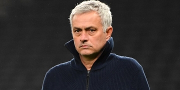 Quedaron eliminados en el Mundial y quieren a Mourinho como entrenador