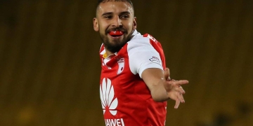 ¿Quién es José Moya y qué le aportaría a la defensa de Millonarios?