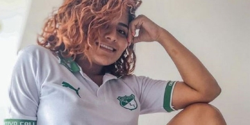 ¿¡Más fotos de la famosa hincha de Deportivo Cali!? “Puede haber otra promesa por…”