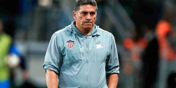 Luis Fernando Suárez, cerca de volver a dirigir en el fútbol colombiano