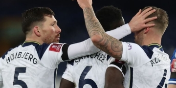 ¡Otra vez! Segundo gol de Dávinson Sánchez en el Everton vs. Tottenham por FA Cup