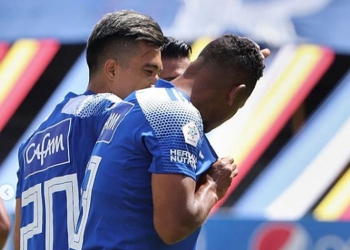 Fredy Guarín marcó, besó el escudo de Millonarios y así reaccionó Falcao García