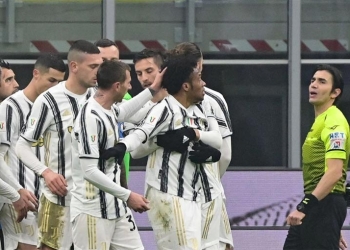 Lo dijo el árbitro dándole la razón a Cuadrado en triunfo de Juventus por Copa Italia
