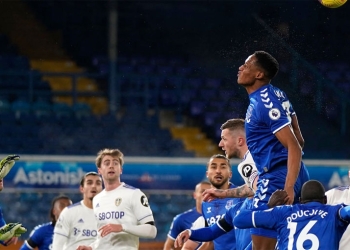 Con Yerry Mina y sin James Rodríguez. ¡Triunfazo de Everton sobre Leeds!