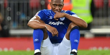 ¡Yerry Mina out! Ancelotti confirmó el tiempo que estará el colombiano afuera de las canchas