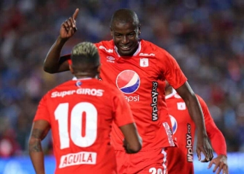 Adrián Ramos y la convicción que tiene para ganar el clásico