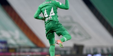 ¿Merece Jonatan Álvez la titularidad en Atlético Nacional vs. Nacional de Montevideo?