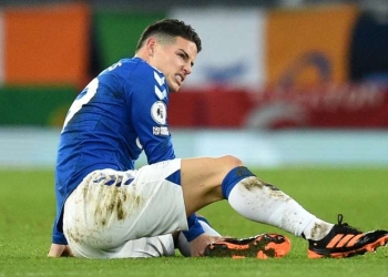 Ancelotti confirmó la lesión y el tiempo de incapacidad de James Rodríguez en Everton