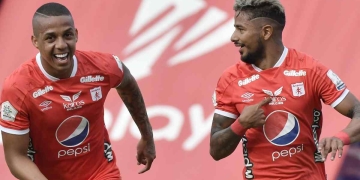 El reclamo de Jeison Lucumí a Yesus Cabrera en el partido vs. Pereira.