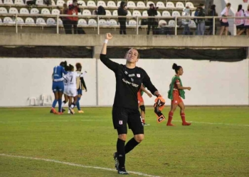 El terrible 'blooper' de Katherine Tapia en la final de la Copa Libertadores