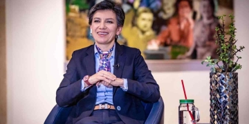 Fortaleza le sacó meme a Claudia López