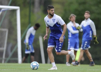 Fuertes críticas a Matías de los Santos por goleada de Boca Juniors a Vélez Sarsfield