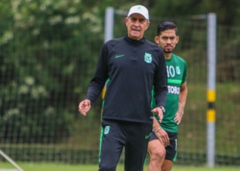 El técnico de Atlético Nacional, Alexandre Guimarães, confesó que cuando llegó a América de Cali siempre le gustó la calidad y el talento de Jarlan Barrera.