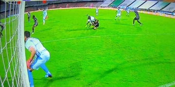 Hasta Carlos Bacca explotó contra el árbitro de Nacional vs. Junior