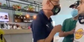 Video: ¡Casi se va a los golpes DT Alfredo Arias con hinchas de Deportivo Cali!