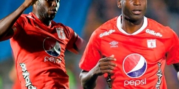 Luis Paz y Adrián Ramos, victimas del mal estado de la cancha de Palogrande