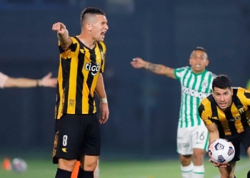 ¿Cómo le fue a Nacional contra equipos paraguayos en el Atanasio?