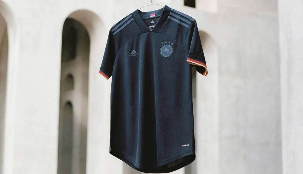 Nueva camiseta alternativa de Alemania marca adidas