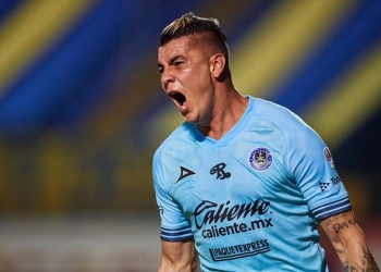 Primeros contactos entre América y Michael Rangel