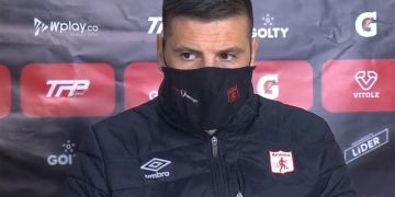 Juan Cruz Real y el incómodo momento en rueda de prensa. ¿Por qué respondió así?