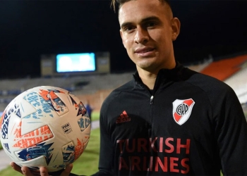 Italia aparece como opción para Rafael Santos Borré