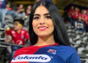 La promesa que hizo una hincha del DIM si Leo Castro hace un gol