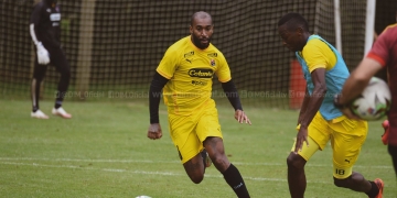 Jugador del DIM recibió permiso para viajar a visitar a su padre delicado de salud