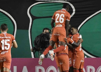 América busca estadio para la Libertadores y las opciones que tiene
