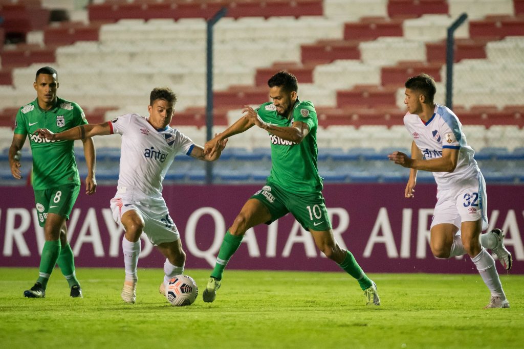 Prensa uruguaya asegura que Atlético Nacional vs. Nacional será suspendido