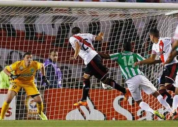 "El hincha de Nacional tiene que aceptar que su equipo no es River, Boca ni Cruzeiro"