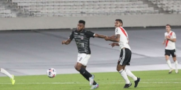 Miguel Ángel Borja ante River penal no pitado y otro gol para su cuenta personal