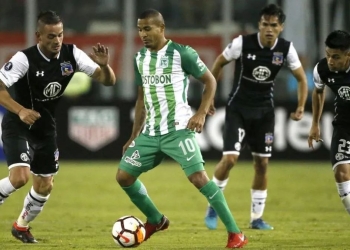 ¿Cuál es el historial de Atlético Nacional jugando playoffs en la Liga?