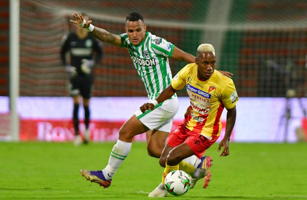 La bienvenida del Deportivo Pereira para Atlético Nacional en su estadio