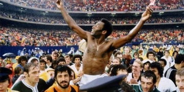 Los 10 máximos goleadores de la historia del fútbol profesional