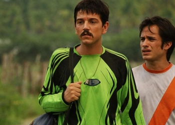 Rudo y Cursi: la vida es un volado. La comedia deportiva que te hará morir de la risa